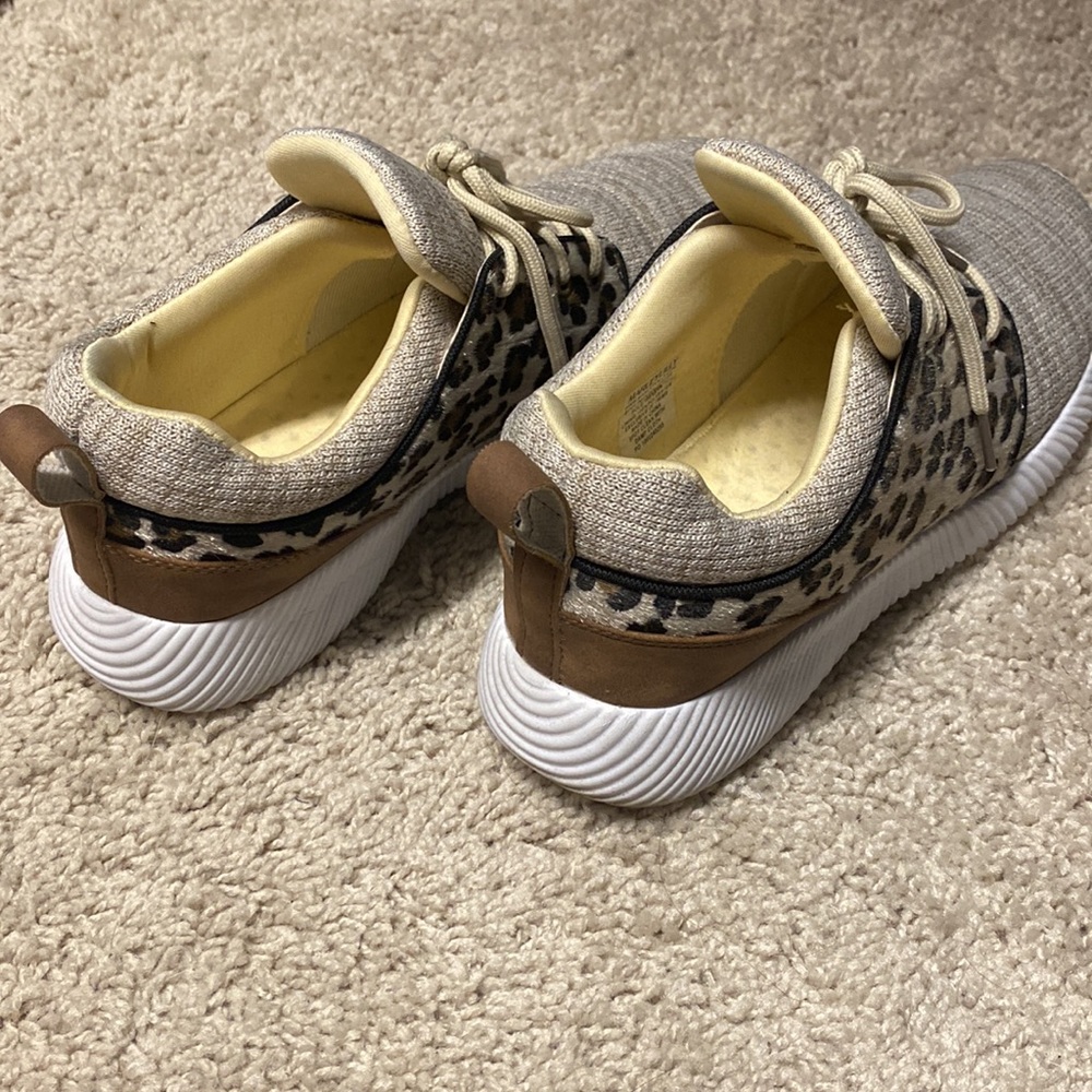 Leopard print sneakers - Picture 7 of 10